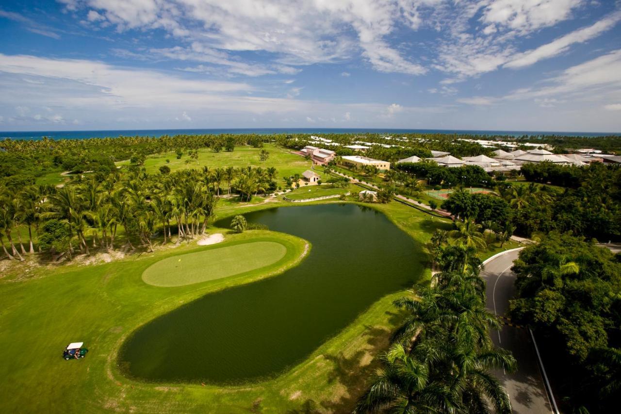 Catalonia Royal Bavaro (Adults Only) Punta Cana Exterior photo Golf course at Hard Rock Hotel