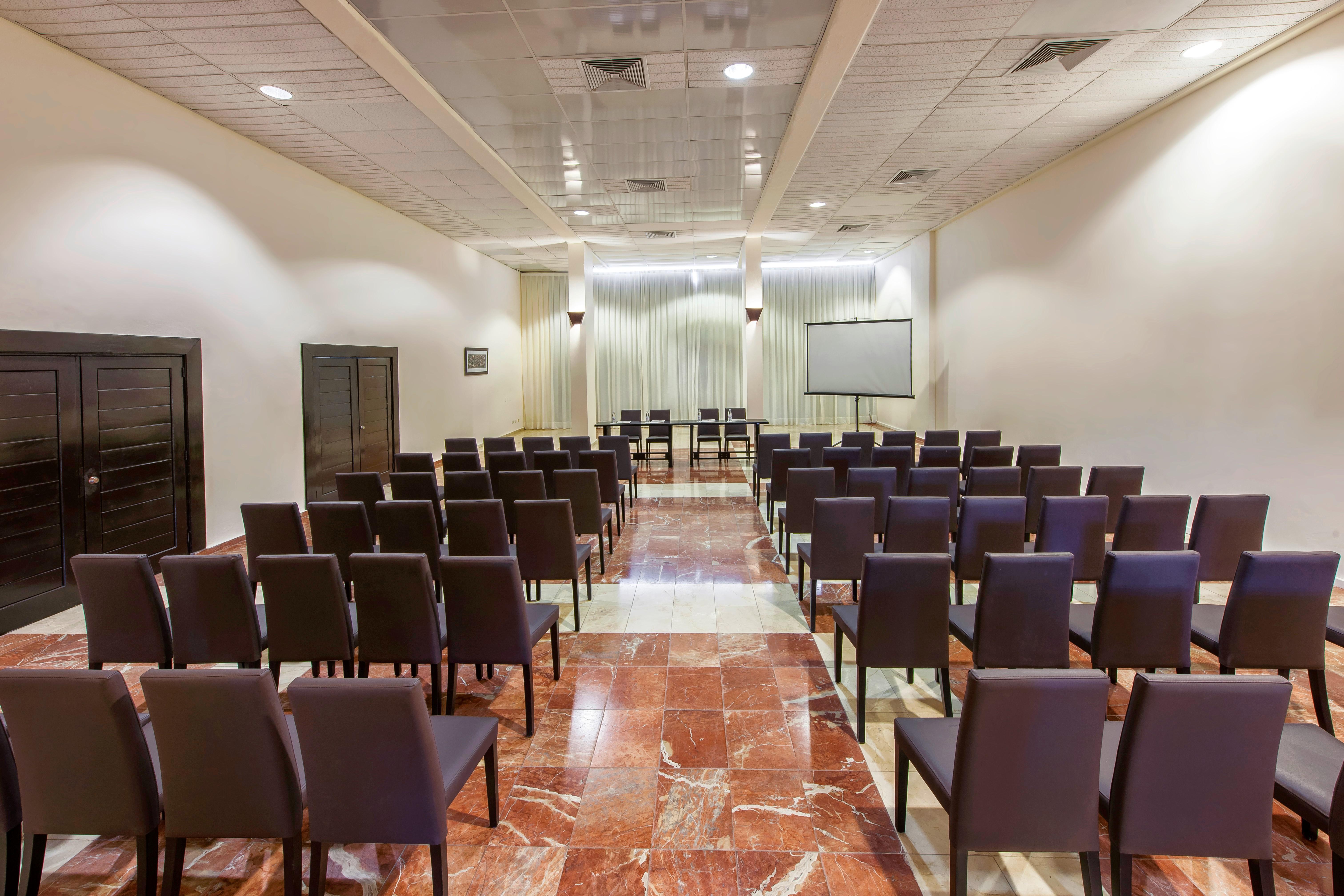 Catalonia Royal Bavaro (Adults Only) Punta Cana Exterior photo The conference room of the European University