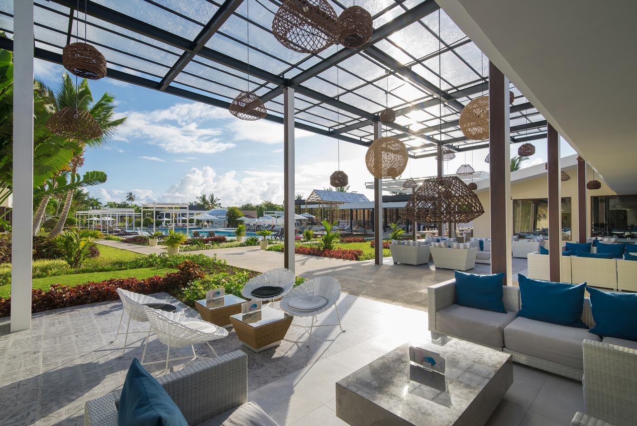 Catalonia Royal Bavaro (Adults Only) Punta Cana Exterior photo The lobby at the Hard Rock Hotel Vallarta