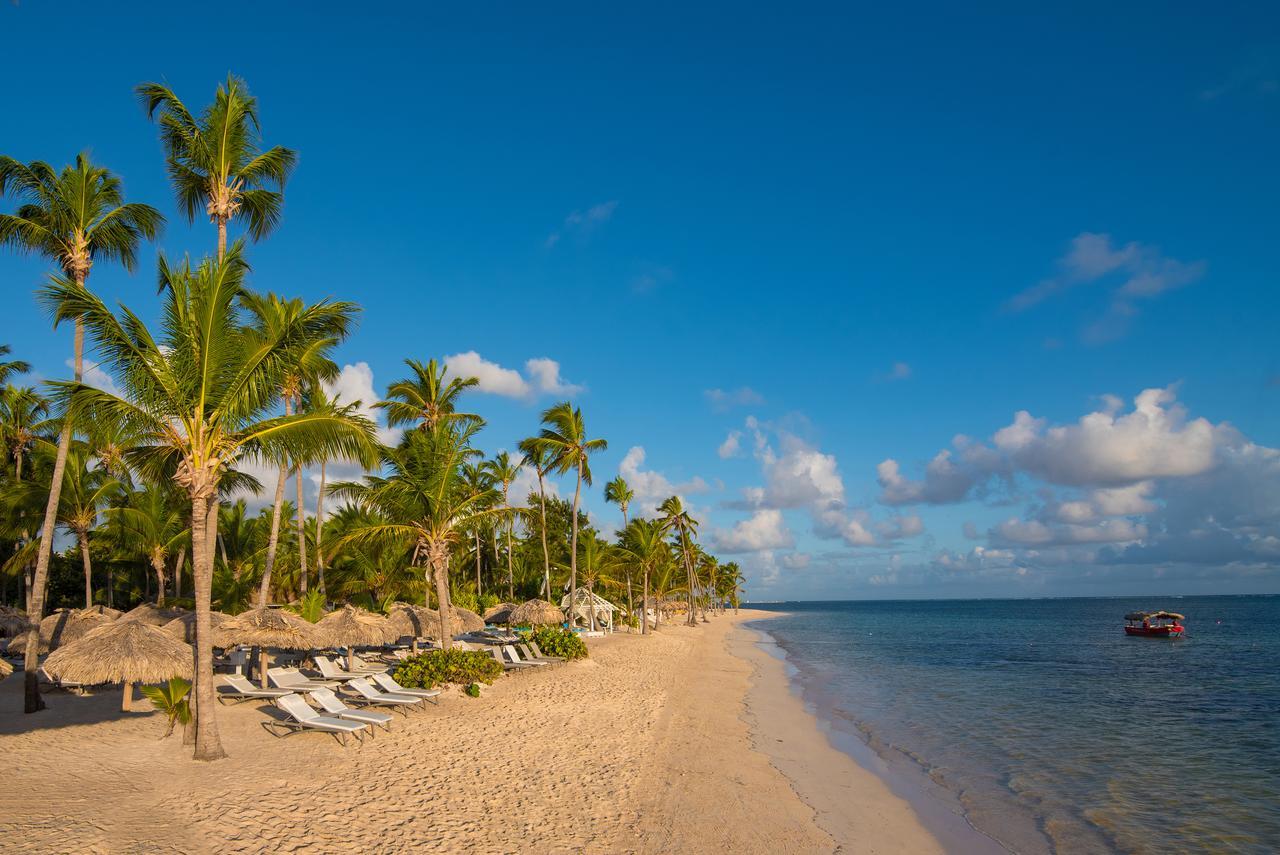 Catalonia Royal Bavaro (Adults Only) Punta Cana Exterior photo Beach at Iberostar Grand Bávaro